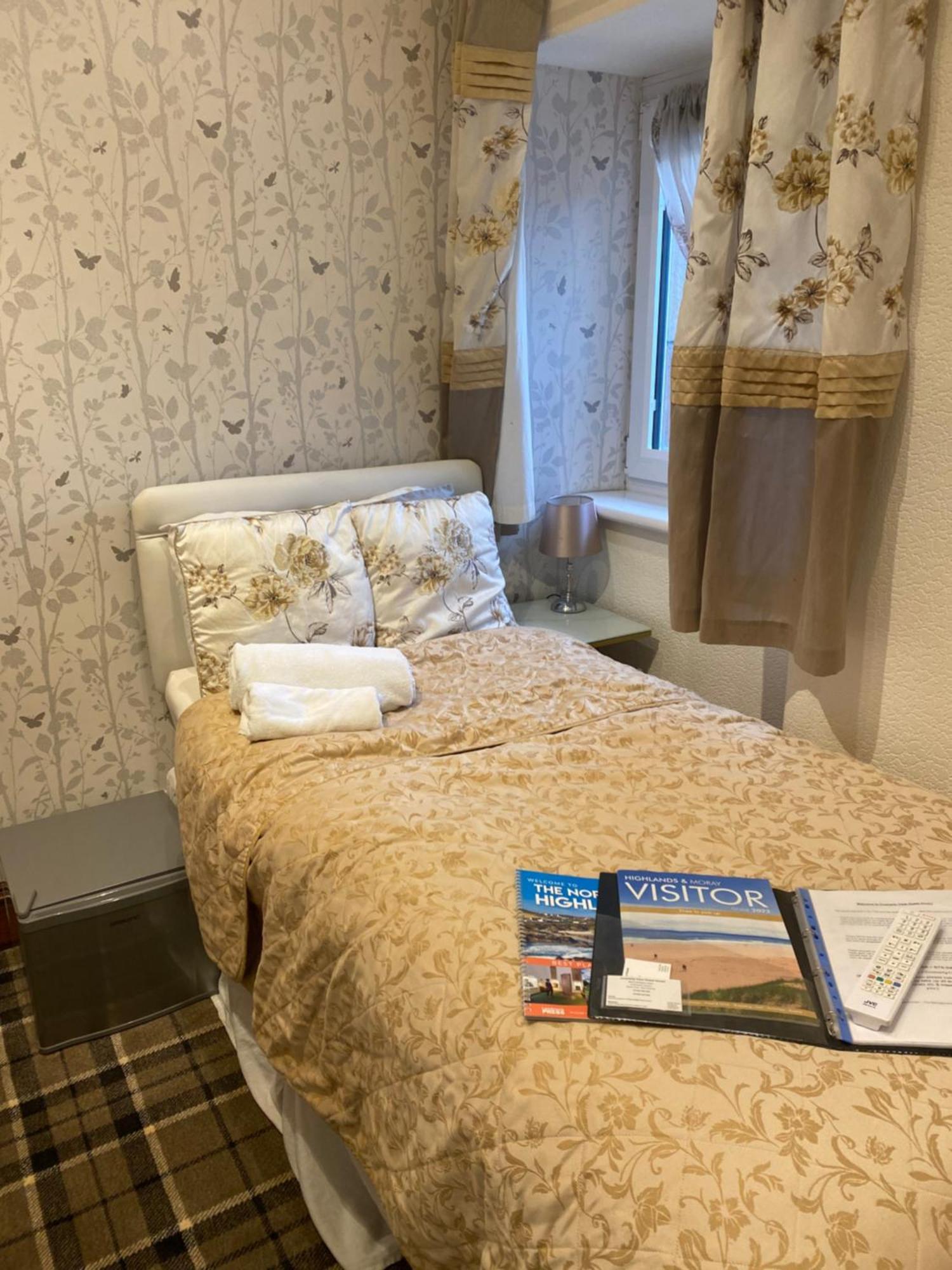 Cromarty View Guest House Accommodations & B&B Dingwall Ngoại thất bức ảnh